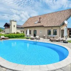Cozy Home In Krasic With Sauna