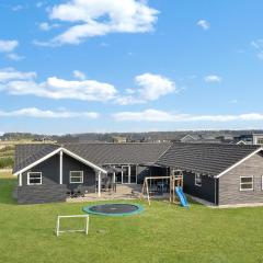 Lovely Home In Løkken With Wifi