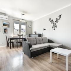 Park Praski Comfy Apartment by BookingHost