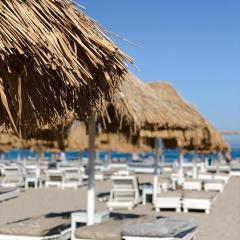 Zoria 29 Apartment by Sea View