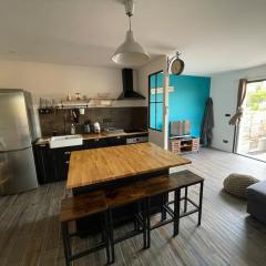 Maison de village avec terrasse