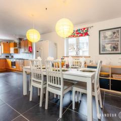 Bracken Bliss by Grandeur Property