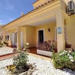 Seaview Villa with Private Pool in Moncarapacho