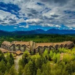 Suncadia Resort Luxury Suite with Amazing Mountain Views