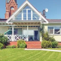 4 Bedroom Gorgeous Home In Nowe Warpno