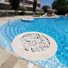 Doris Beach apartment D06