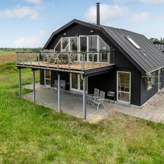 Four-Bedroom Holiday Home In Skjern