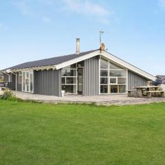 Cozy Home In Harboøre With Sauna