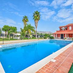 Amazing Home In Siracusa With Wifi