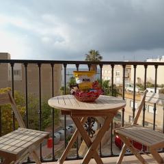 Disfruta del mar, playa y del puerto