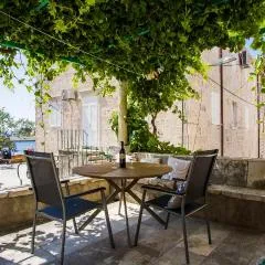 Nice Home In Trstenik With Wifi
