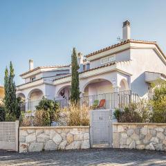 3 Bedroom Cozy Home In Peñiscola