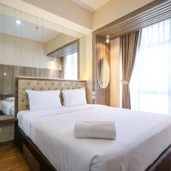 Nice and Comfortable Living 1BR at Grand Sungkono Lagoon Apartment By Travelio