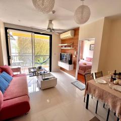 Appartement de 2 chambres à Naiharn Beach