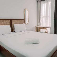 Homey and Enjoy Living Studio Transpark Bintaro Apartment By Travelio