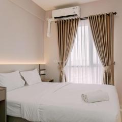 Cozy and Restful Studio Sky House Alam Sutera Apartment By Travelio