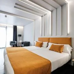 Hotel Lux Santiago