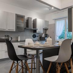 H11 CASA DEL SOLE Parcheggio - Vista mare