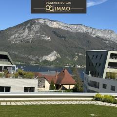 View Point Lake and Mountains