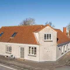4 Bedroom Pet Friendly Home In Spøttrup