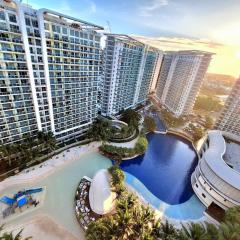 Masies Beach View Suite at Azure Urban Resort Residences