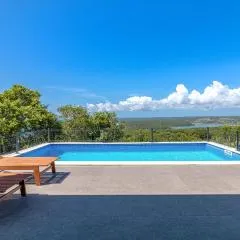 Amazing Home In Brovinje
