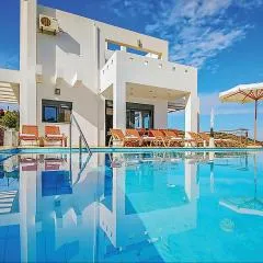 6 Bedroom Lovely Home In Lasithi, Crete