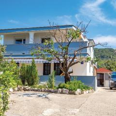 2 Bedroom Nice Apartment In Rab