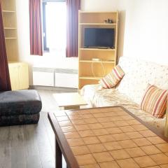 2 pièces pied des pistes avec balcon - Résidence Cabris - FR-1-557-2