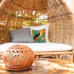 Casa Mariposa Beach Hotel