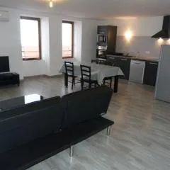 Oustal haut