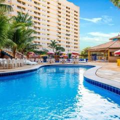 Suíte Golden Dolphin piscinas 24h