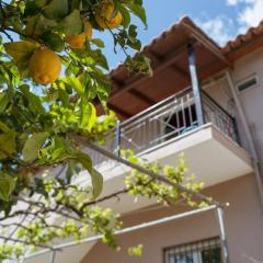 Cozy loft Big balcony all comfort Near Sarandë