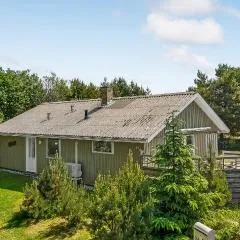 3 Bedroom Stunning Home In Blvand