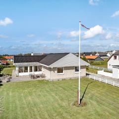 Beautiful Home In Thisted With Wifi
