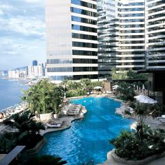 Renaissance Hong Kong Harbour View Hotel