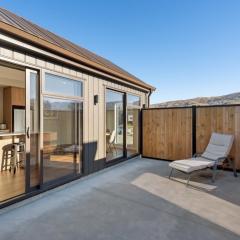 Magnum Escape - Cromwell Holiday Home