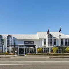 파빌리온스 호텔(Pavilions Hotel)