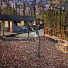 Moonrise Retreat with Spa Fire Pit 8 min to Town