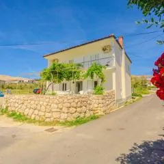 House Violet with seaview