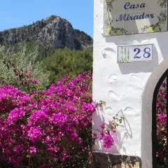 Orba Oasis Villa with Mountain Views