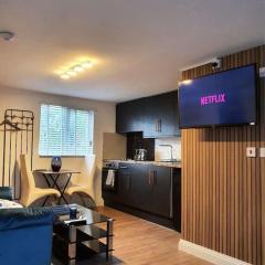 The Studio , chic apartment near City Centre