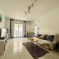 Port-Vendres - T2 climatisé, parking, WIFI - 3* - FR-1-309-388