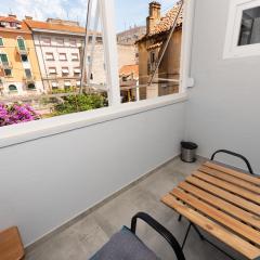 Laghanini Apartments