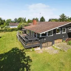 6 Bedroom Lovely Home In Skibby