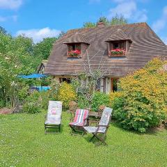 3 Bedroom Gorgeous Home In Deauville