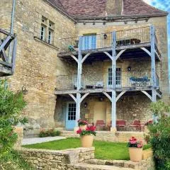 New Listing! Maison Delluc with Spectacular Vistas