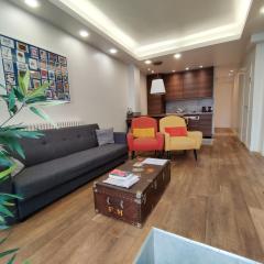 3 double bedrooms apartment in Montmartre near subway AC