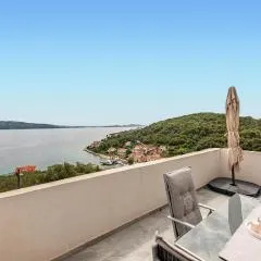Nice Apartment In Veli Iz