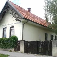 Joes Cottage